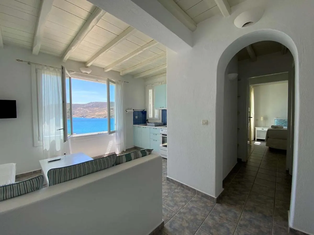 Salty Houses Kalo Livadi Hotel
